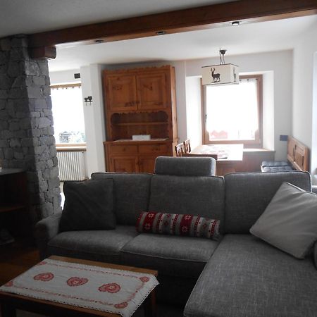Maison De Meuny Courmayeur Szoba fotó