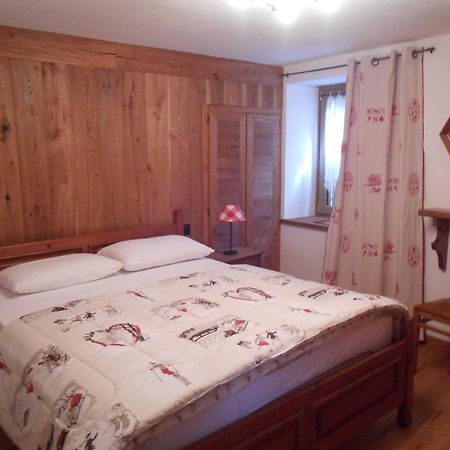 Maison De Meuny Courmayeur Szoba fotó