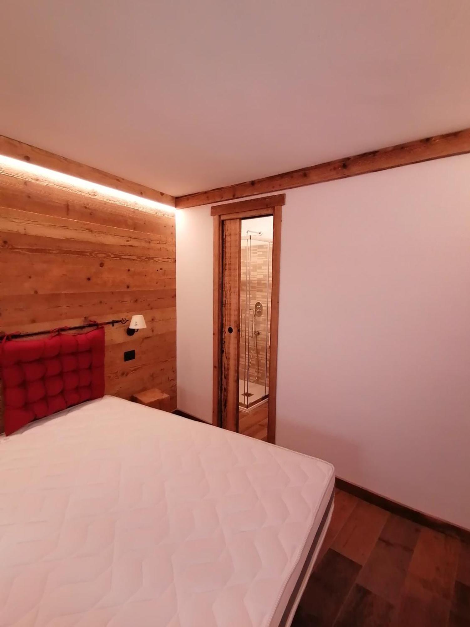 Maison De Meuny Courmayeur Szoba fotó