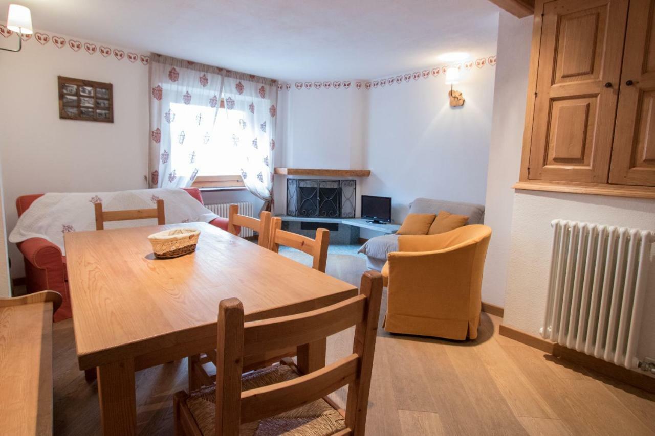 Maison De Meuny Courmayeur Kültér fotó